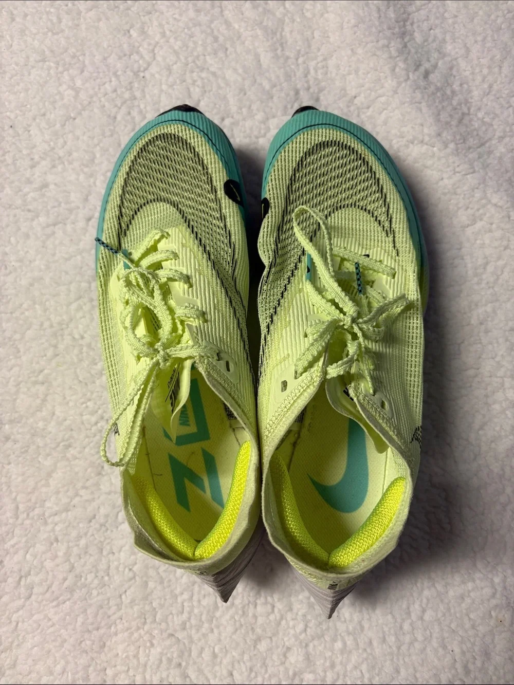 Nike size 7 Women's Neon Yellow & Aqua Flyweight Running Sneakers